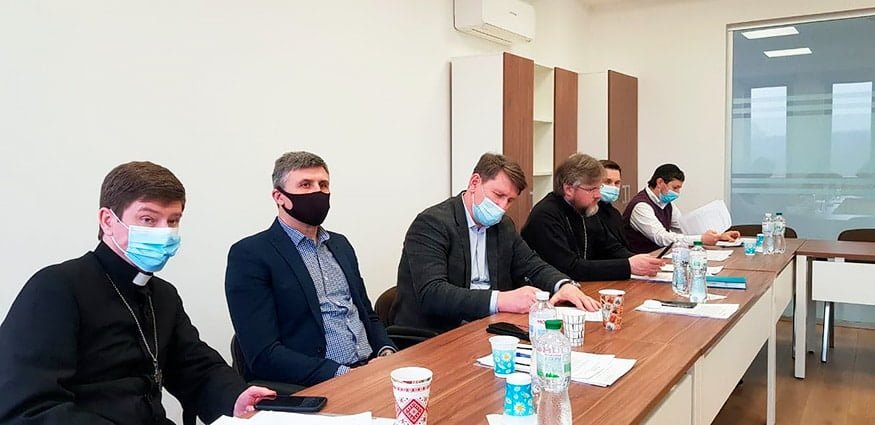 Відзначити 25-річчя та провести телемарафон з нагоди Дня захисту дітей: Рада церков обговорила актуальні питання