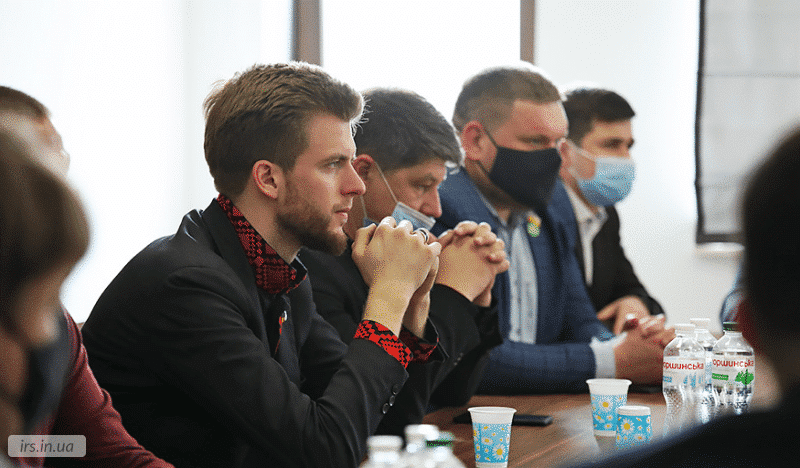 Розвиток соціального служіння: 29 березня відбулася зустріч ВРЦіРО з нардепами