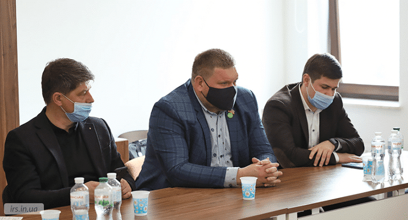 Розвиток соціального служіння: 29 березня відбулася зустріч ВРЦіРО з нардепами