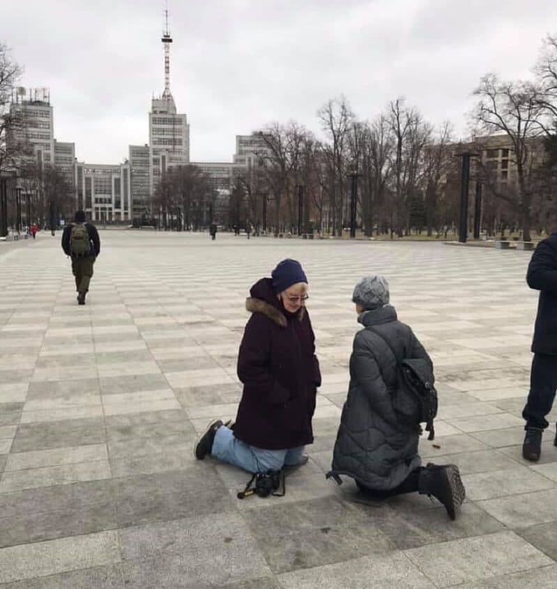 У Харкові на площі віруючі вже сім років моляться за Україну