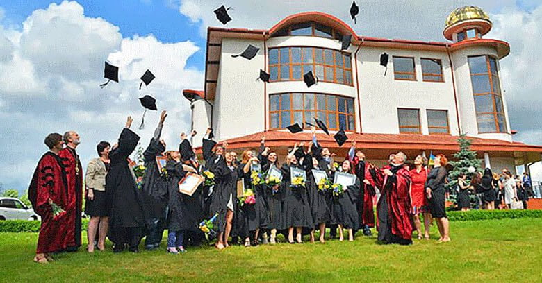 заснування навчальних закладів