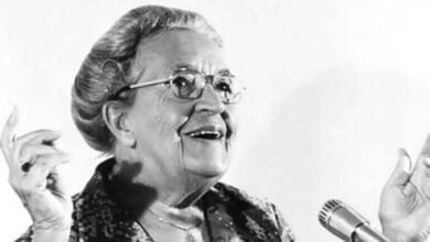 Коррі Тен Бум