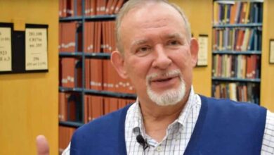 Пердью Лоуренс Микитюк