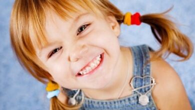 Посміхнись