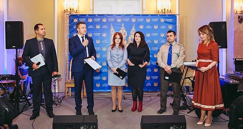 Молодіжний молитовний сніданок