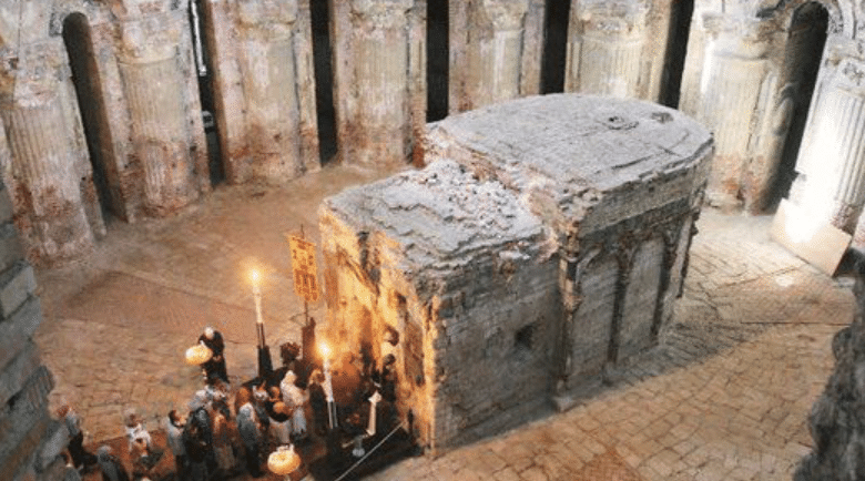 розкриття Гроба Господнього