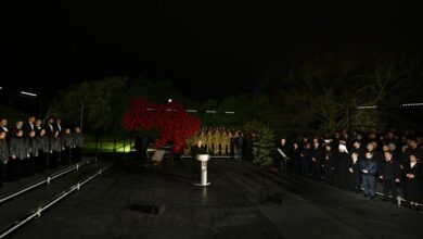 Перша хвилина миру