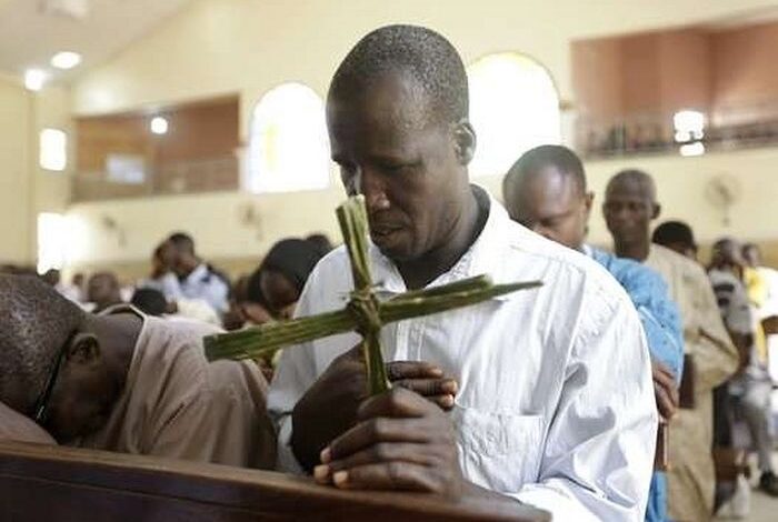 Напади на християн