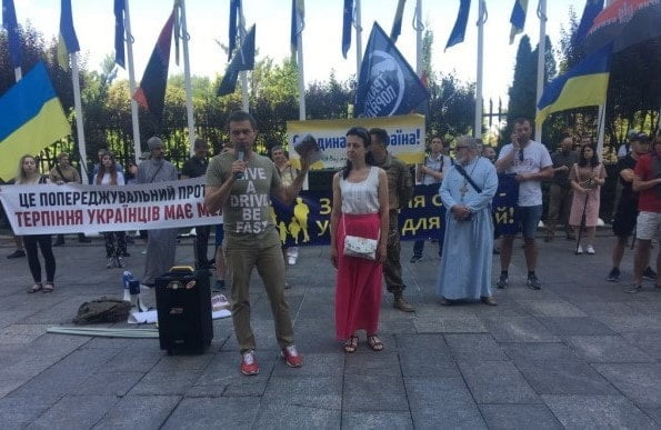 проти гей-параду