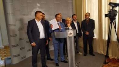 допомогу при народженні