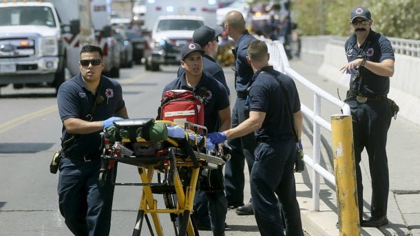 Стрілянина В США