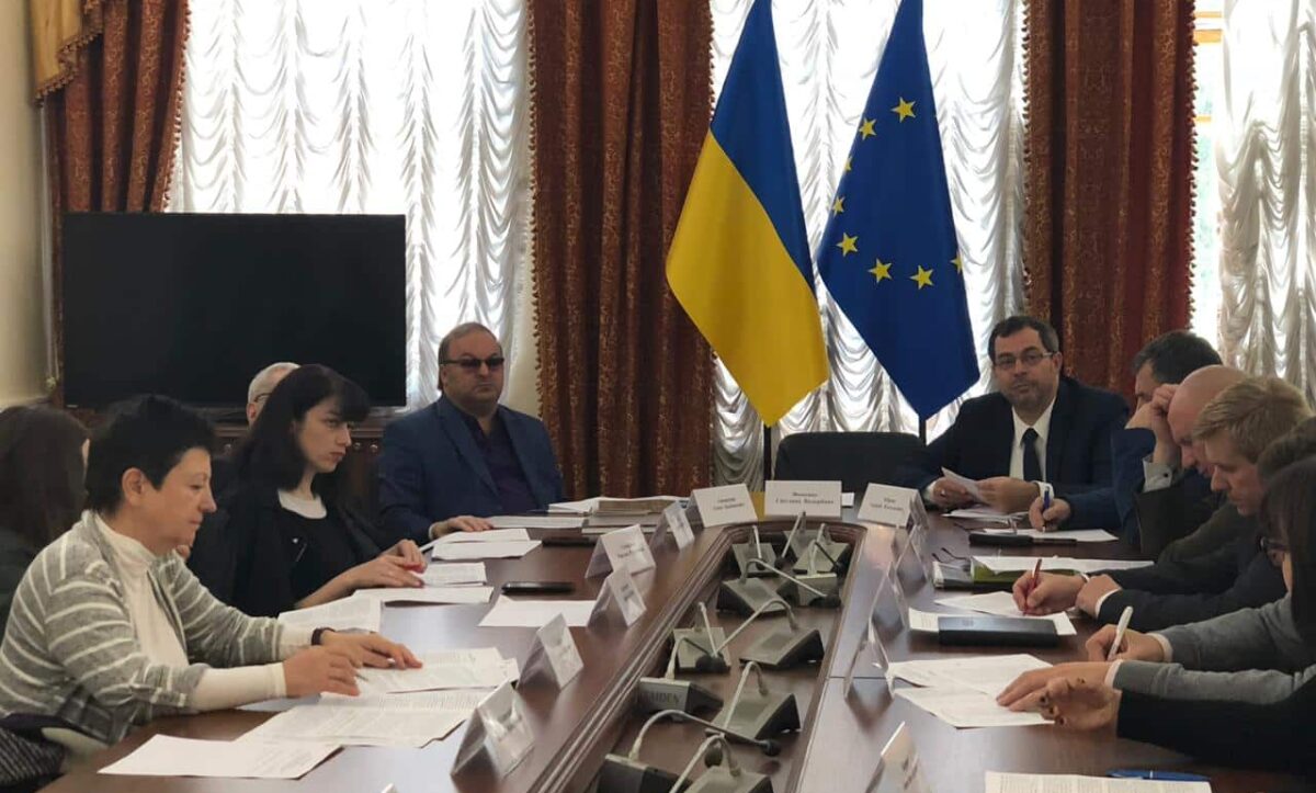 НАН України