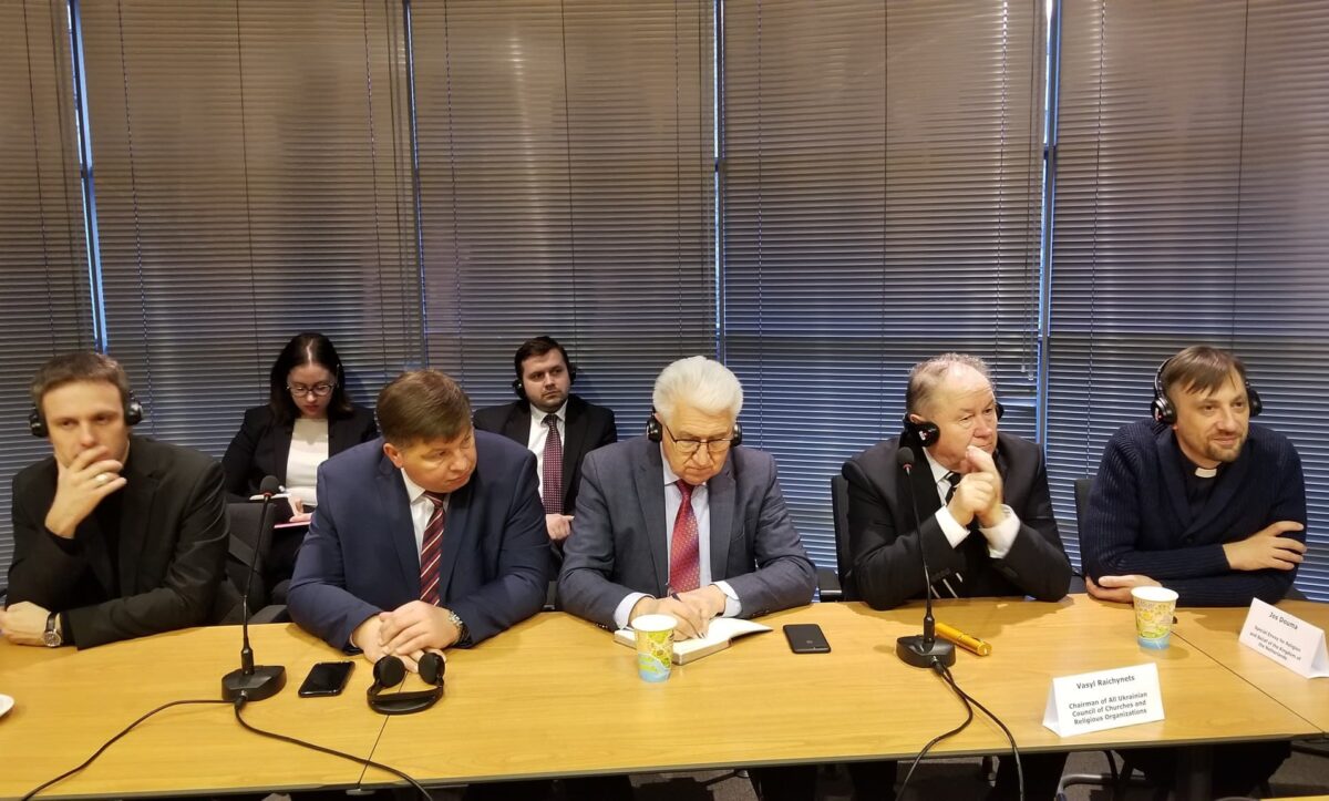 в миротворчому процесі