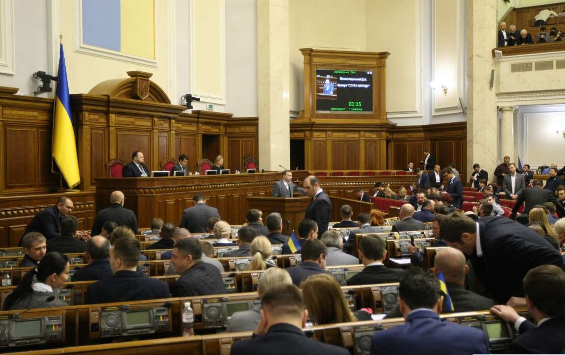 критику ЛГБТ