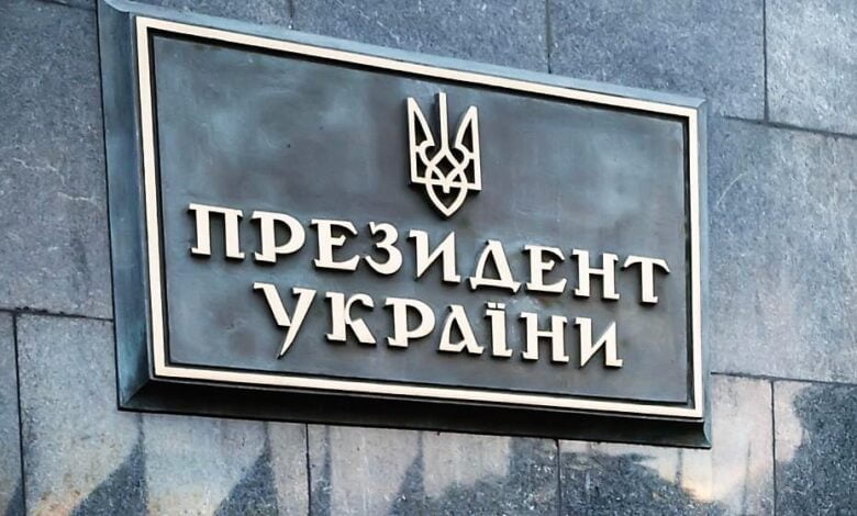 про заборону сурогатного материнства