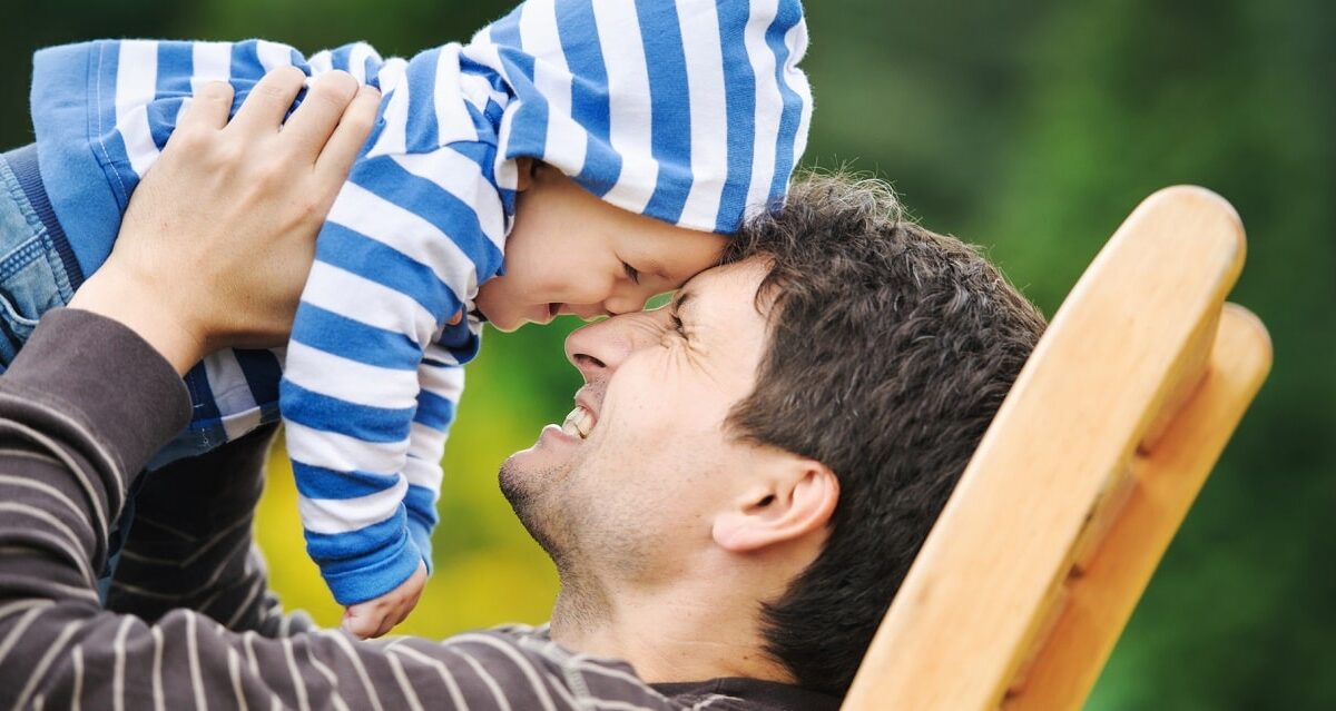 відносини татів