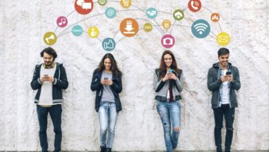 послужити молоді