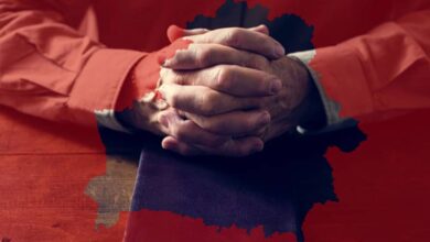 моліться за