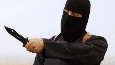 вбивати християн