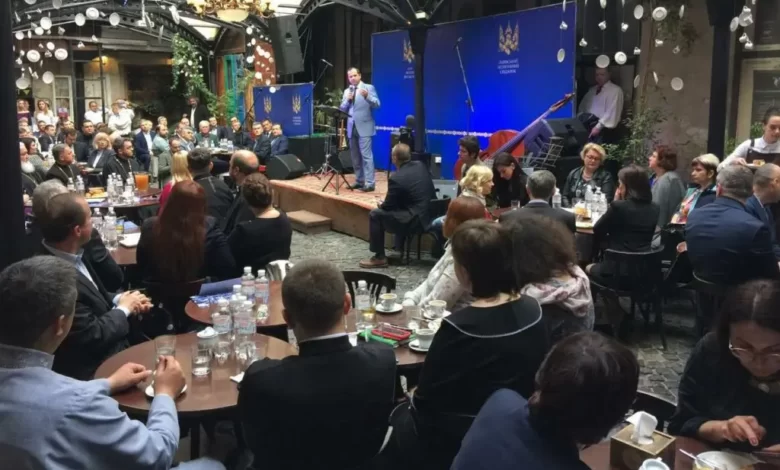 Молитовний сніданок