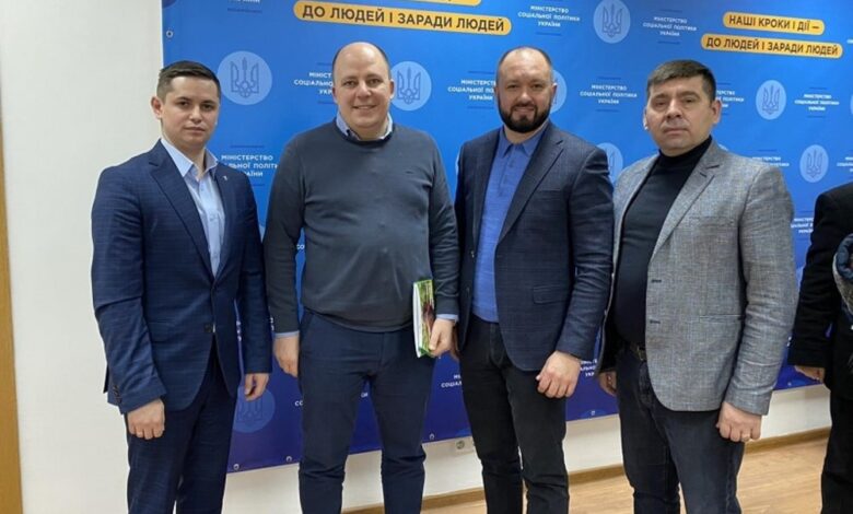 питання гуманітарної допомоги