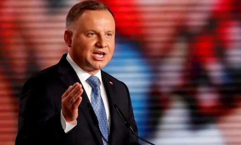 всиновлювати дітей