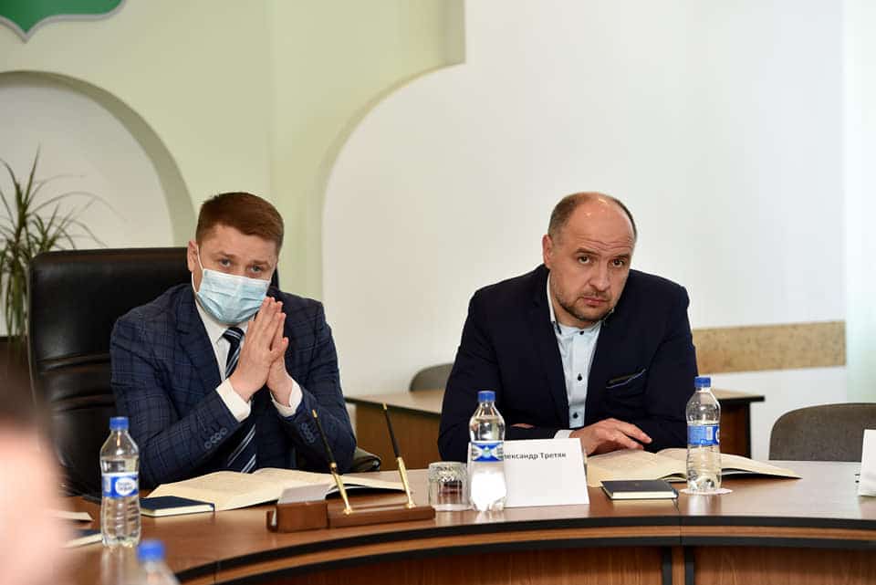 Молитва та духовні роздуми про Воскресіння Ісуса Христа: в Рівненській міській раді відбувся другий Духовний ранок