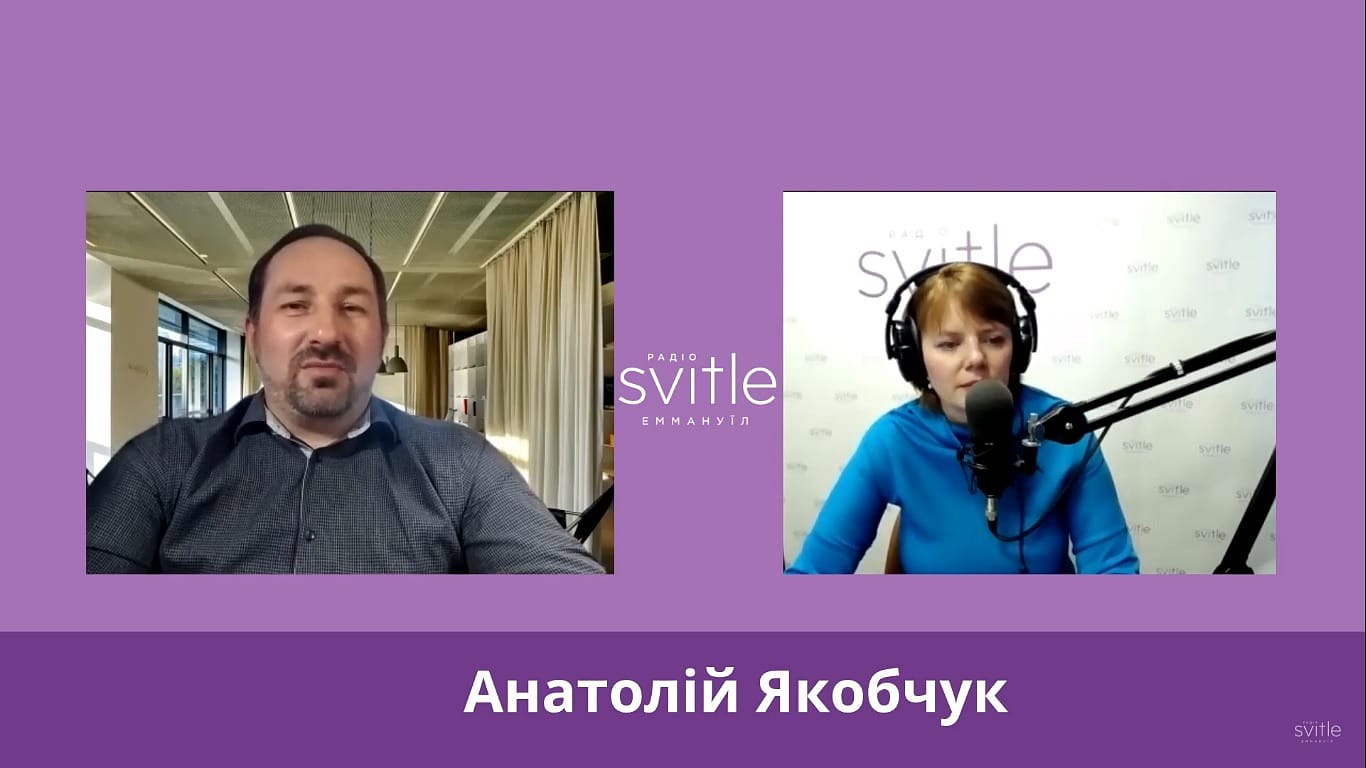 Служіння газети «Слово про Слово» та шлях вірності Богу: Світле Радіо Еммануїл взяло інтерв’ю у засновника і головного редактора Анатолія Якобчука