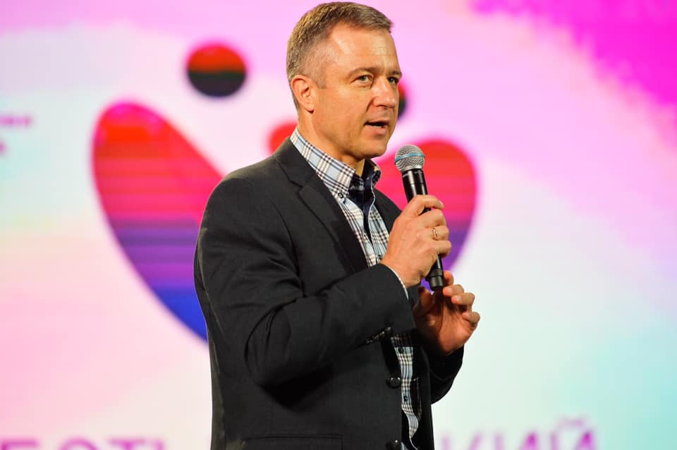 «Зроблю все можливе, аби наші діти лишалися навчатися, жити і працювати в Рівному»: 30 травня відбувся перший Батьківський форум