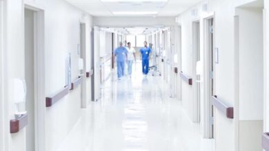 Чоловіки частіше помирають