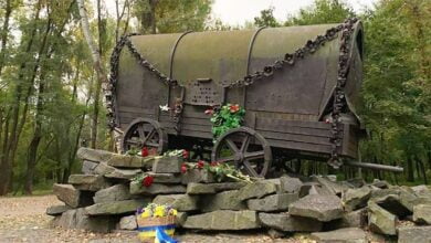 у Бабиному Яру