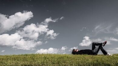 навколо людини