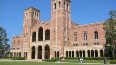 Професор Каліфорнійського університету