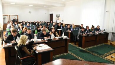 програми для молоді