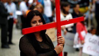 переслідування лише посилюються