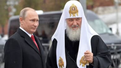 запровадити санкції