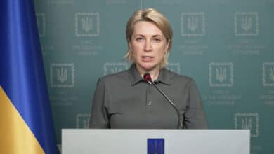 взяли у полон