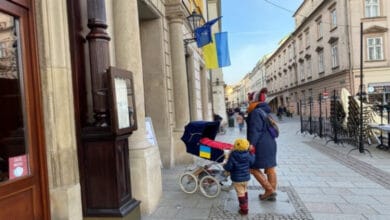 Польща скасує щоденну грошову допомогу
