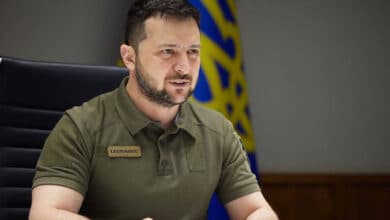 щодня гинуть