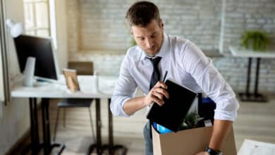 втратили роботу