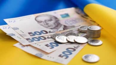 заробітна плата українців