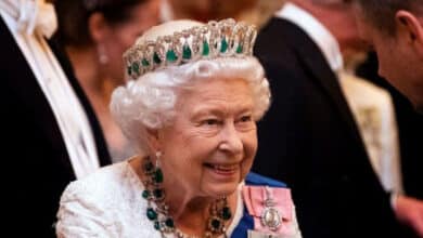 Королева Єлизавета II