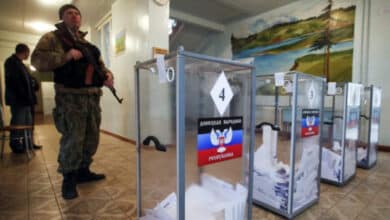 щодо псевдореферендумів