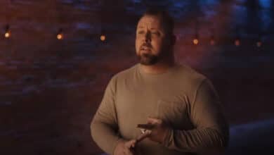 прийняв іслам