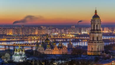 опитування