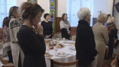 жіночий молитовний сніданок