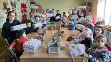 подарунки від церков Америки