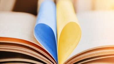 використовують українську мову