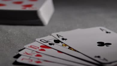 грати в карти