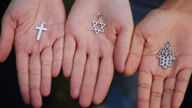 Порушення свободи віросповідання